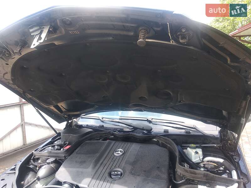 Універсал Mercedes-Benz C-Class 2010 в Царичанці
