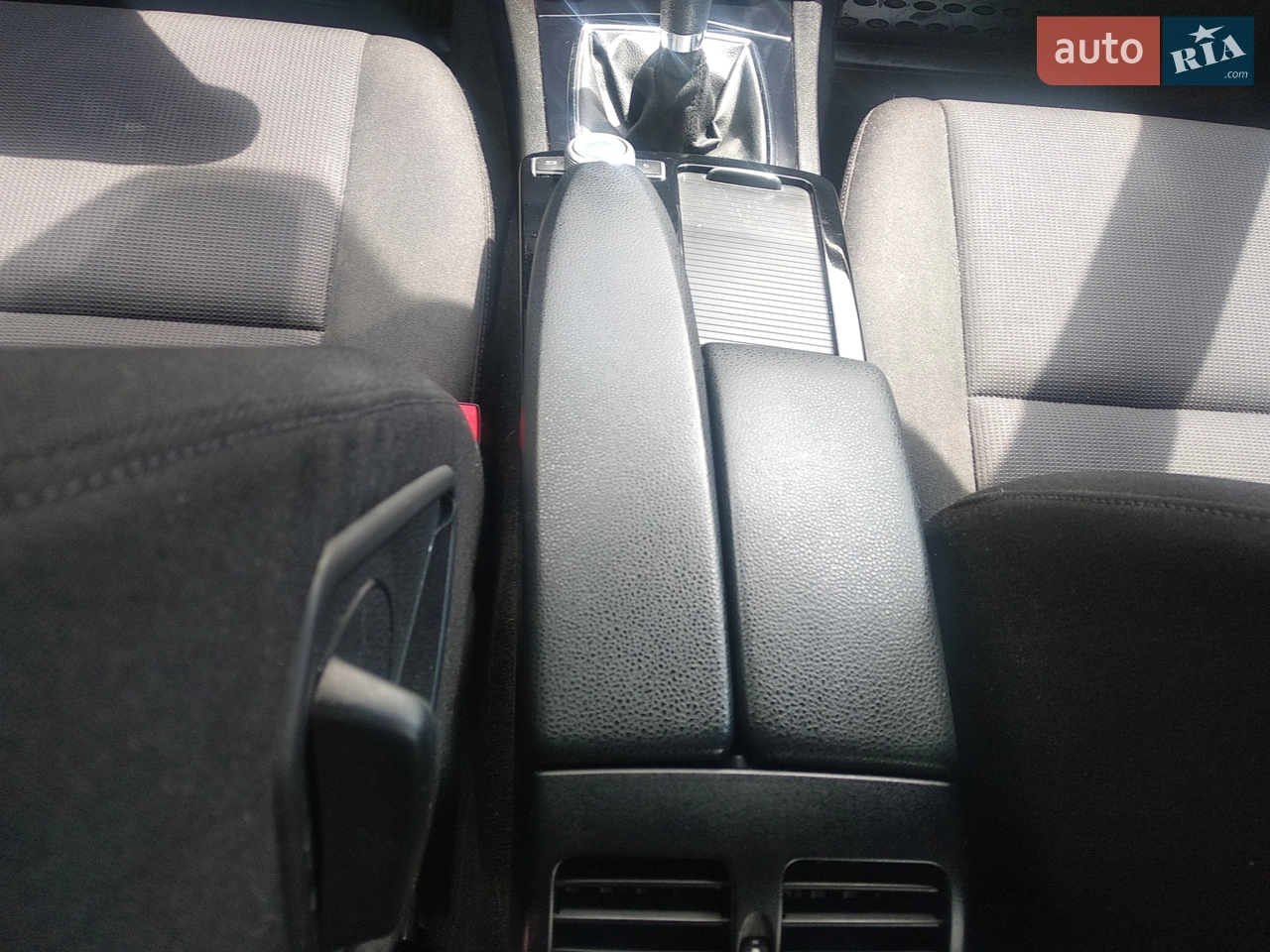2010 Mercedes-Benz C-klasse - мініатюра 77