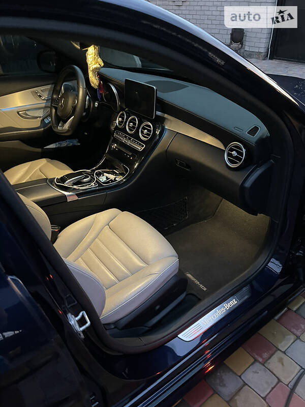 Седан Mercedes-Benz C-Class 2016 в Кременчуге