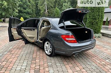 Седан Mercedes-Benz C-Class 2012 в Коломиї