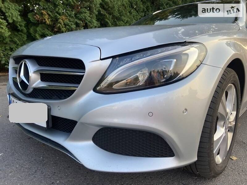 Універсал Mercedes-Benz C-Class 2016 в Ужгороді