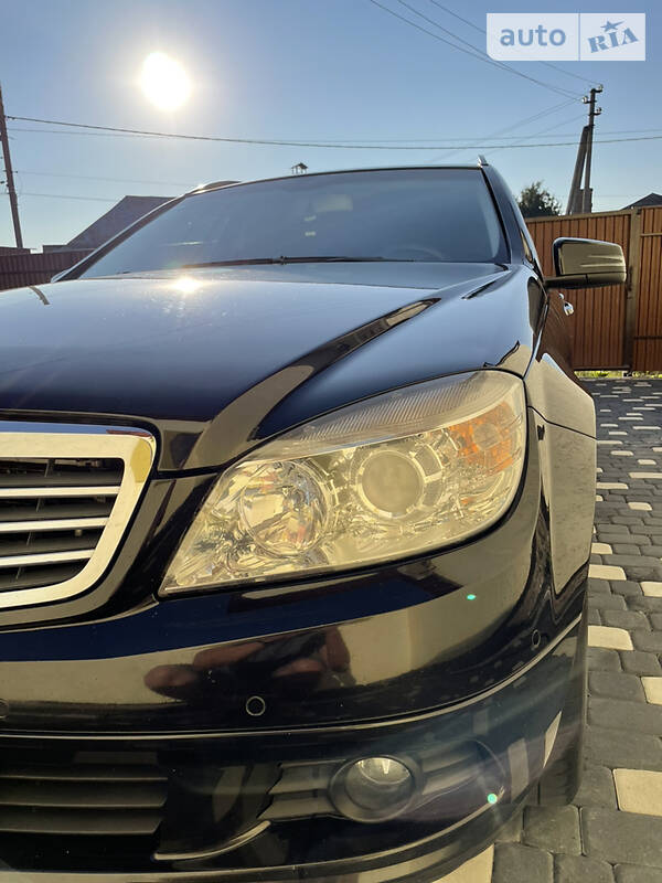 Універсал Mercedes-Benz C-Class 2010 в Чернівцях