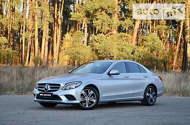 Седан Mercedes-Benz C-Class 2019 в Киеве