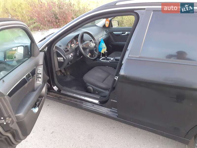 Универсал Mercedes-Benz C-Class 2009 в Мукачево