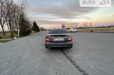 Седан Mercedes-Benz C-Class 2012 в Коломые