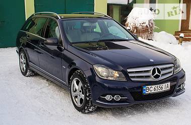 Універсал Mercedes-Benz C-Class 2012 в Дрогобичі