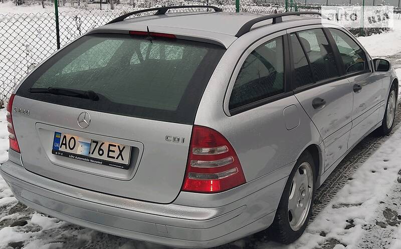 Універсал Mercedes-Benz C-Class 2006 в Ганичах