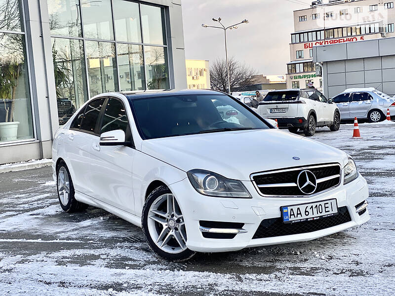 Седан Mercedes-Benz C-Class 2013 в Киеве