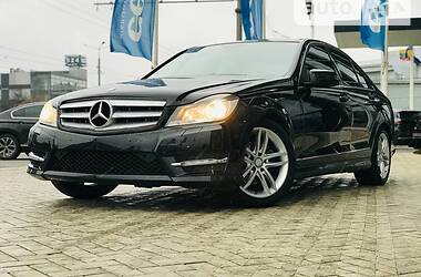 Седан Mercedes-Benz C-Class 2013 в Харкові