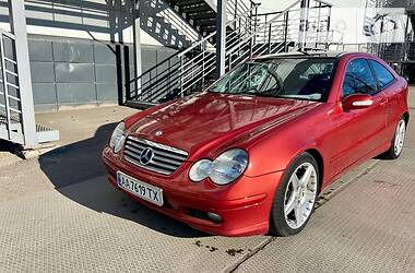 Хетчбек Mercedes-Benz C-Class 2001 в Одесі