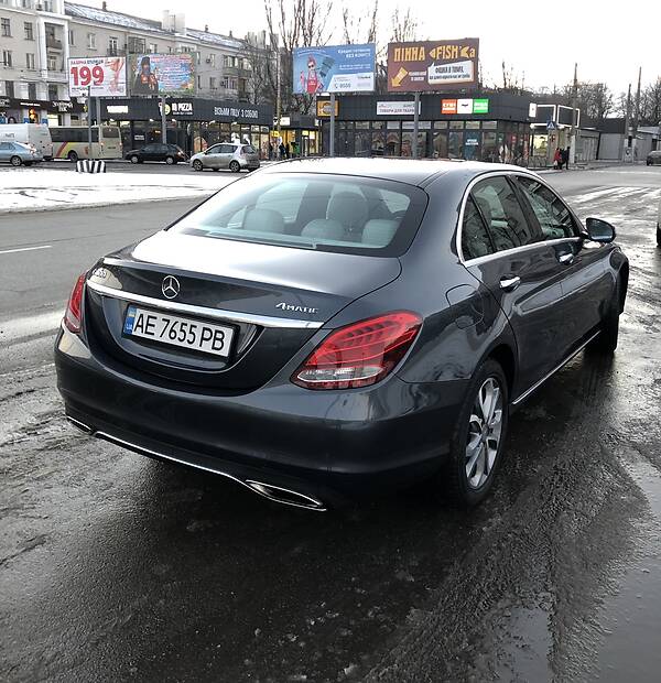 Седан Mercedes-Benz C-Class 2015 в Кам'янському