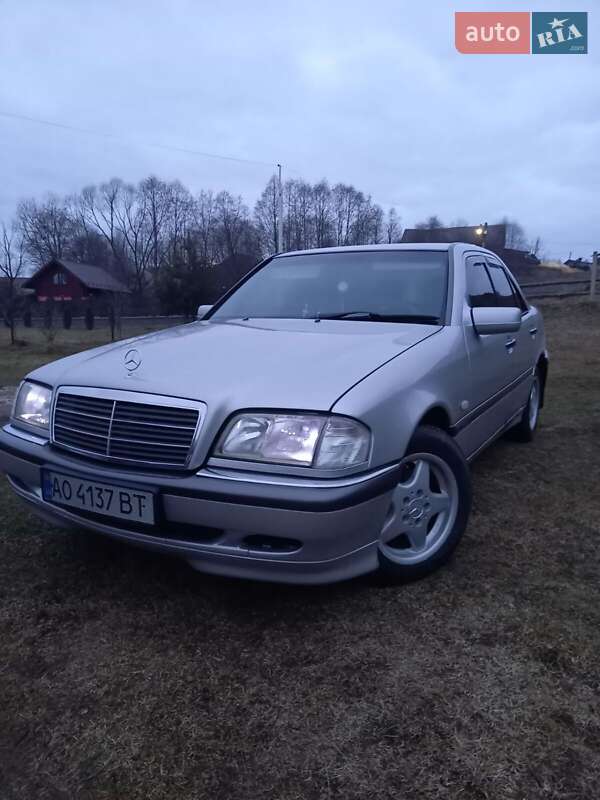 Mercedes-Benz C-Class 1998