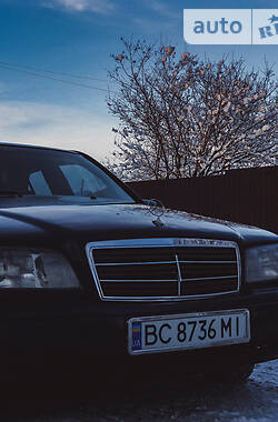 Седан Mercedes-Benz C-Class 1994 в Бориславе