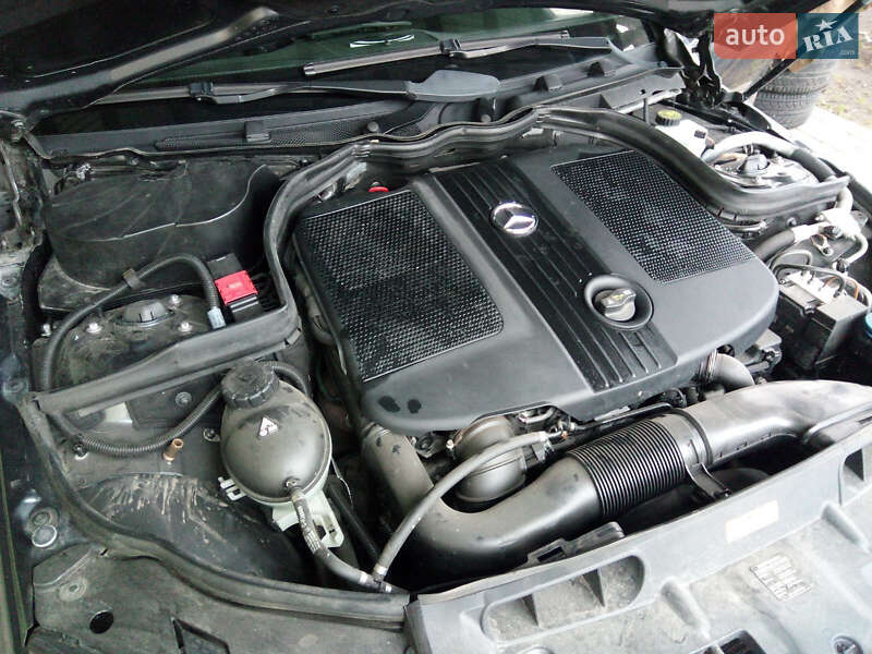Універсал Mercedes-Benz C-Class 2010 в Снятині