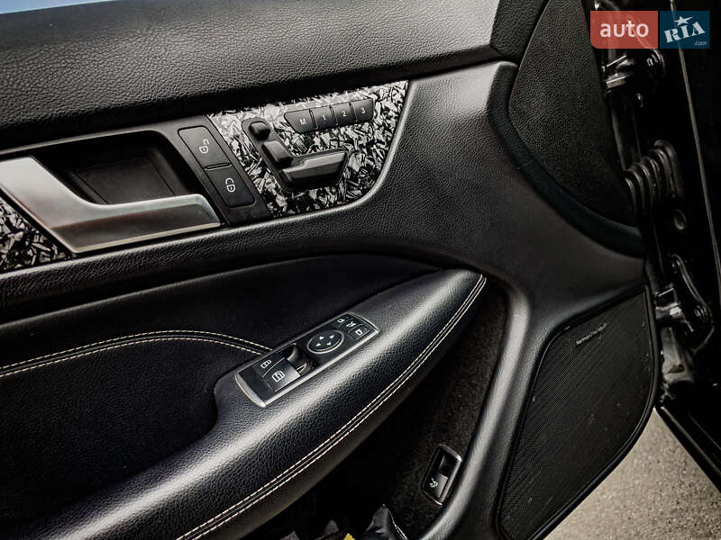 Купе Mercedes-Benz C-Class 2012 в Киеве