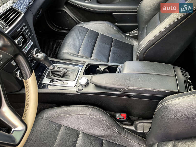 Купе Mercedes-Benz C-Class 2012 в Киеве