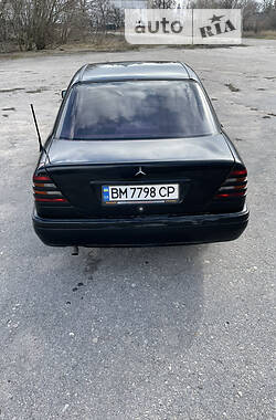 Седан Mercedes-Benz C-Class 1994 в Сумах