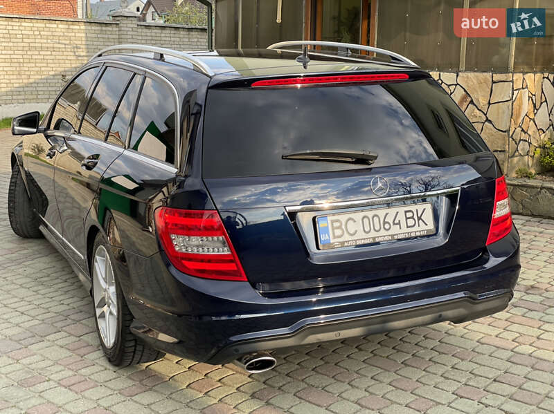 Универсал Mercedes-Benz C-Class 2011 в Львове