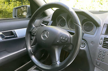 Універсал Mercedes-Benz C-Class 2010 в Умані