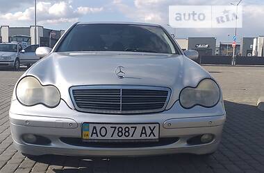 Седан Mercedes-Benz C-Class 2004 в Мукачево