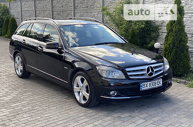 Универсал Mercedes-Benz C-Class 2009 в 
