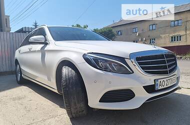 Універсал Mercedes-Benz C-Class 2015 в Тячеві