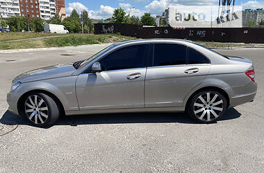 Седан Mercedes-Benz C-Class 2009 в 
