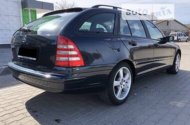 Универсал Mercedes-Benz C-Class 2003 в Львове