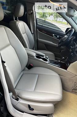 Седан Mercedes-Benz C-Class 2010 в 