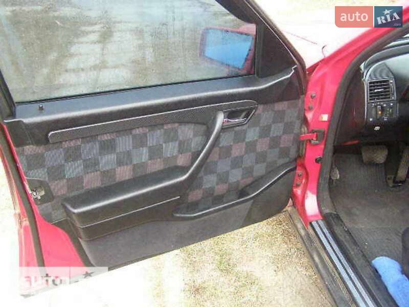 Седан Mercedes-Benz C-Class 1994 в Дубно