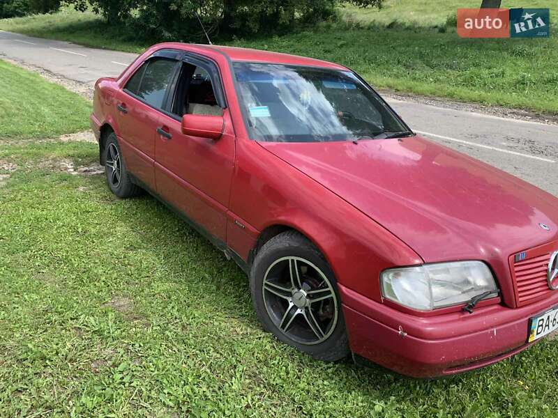 Седан Mercedes-Benz C-Class 1994 в Дубно