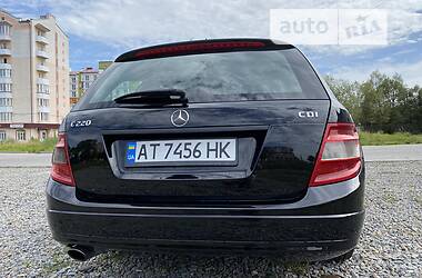 Седан Mercedes-Benz C-Class 2009 в Долине