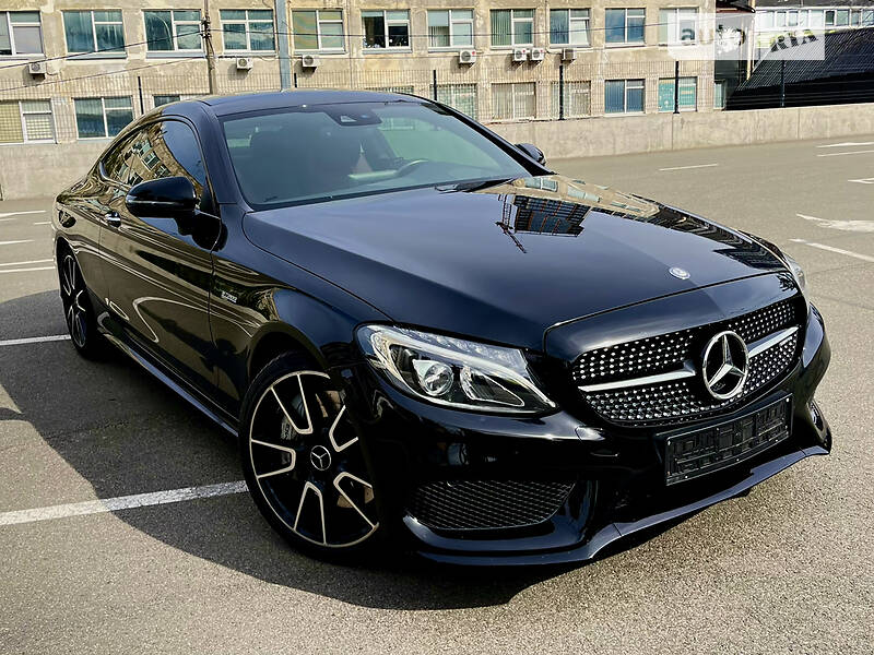 Купе Mercedes-Benz C-Class 2017 в Киеве фото Купе Mercedes-Benz C-Class 2017 в Киеве