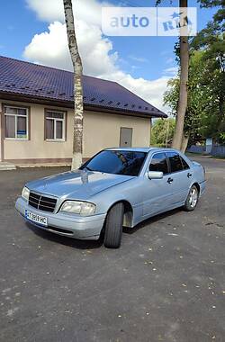 Седан Mercedes-Benz C-Class 1993 в Ивано-Франковске