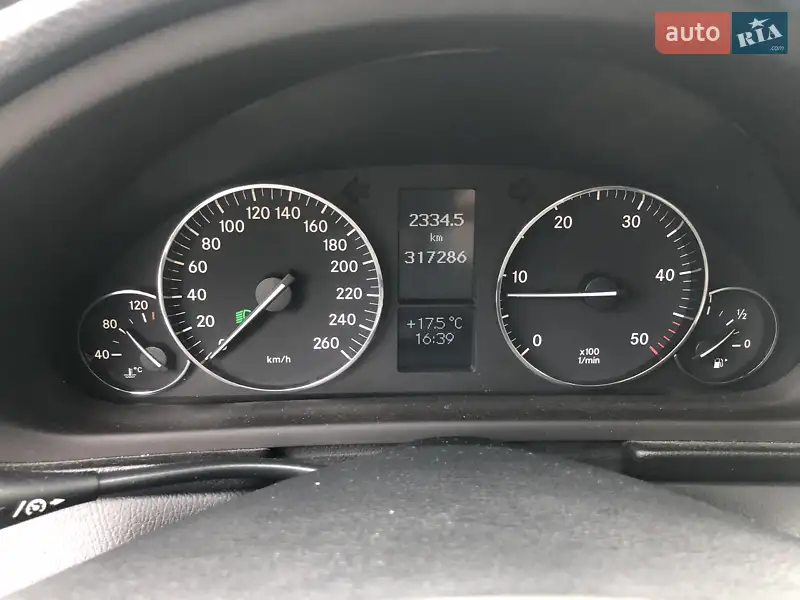 Mercedes-Benz C-Class 2005 VIN WDB2030921F766513 фото оголошення 9 з 45