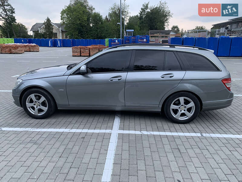 Универсал Mercedes-Benz C-Class 2008 в Коломые