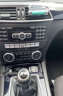 Универсал Mercedes-Benz C-Class 2012 в 