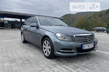 Универсал Mercedes-Benz C-Class 2012 в 