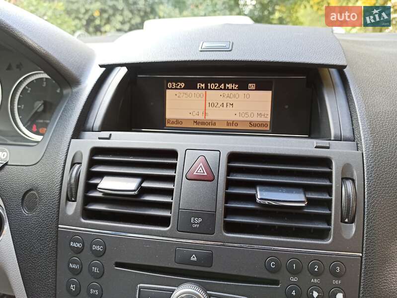 Универсал Mercedes-Benz C-Class 2010 в Черновцах
