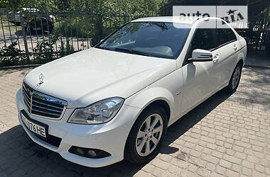 Седан Mercedes-Benz C-Class 2012 в Ужгороді