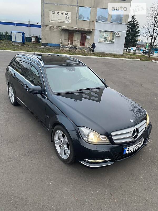 Универсал Mercedes-Benz C-Class 2011 в Белой Церкви