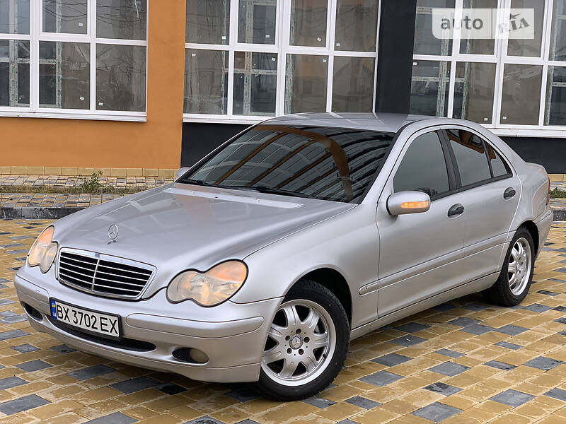 Седан Mercedes-Benz C-Class 2000 в 