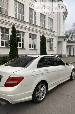 Седан Mercedes-Benz C-Class 2012 в Белой Церкви