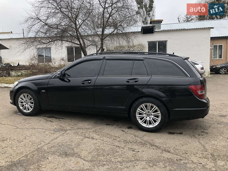 Универсал Mercedes-Benz C-Class 2011 в Тальном фото 3 Универсал Mercedes-Benz C-Class 2011 в Тальном