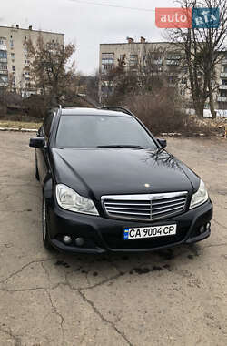 Универсал Mercedes-Benz C-Class 2011 в 