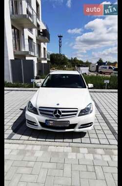 Седан Mercedes-Benz C-Class 2012 в Киеве