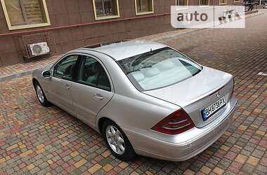 Седан Mercedes-Benz C-Class 2003 в Одессе