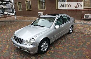 Седан Mercedes-Benz C-Class 2003 в Одессе