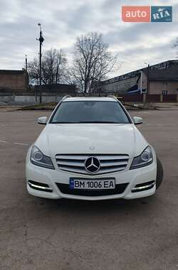 Седан Mercedes-Benz C-Class 2012 в Киеве