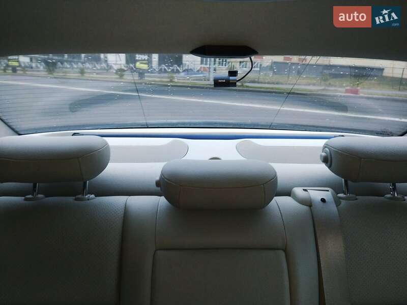 Седан Mercedes-Benz C-Class 2005 в Хмельницькому